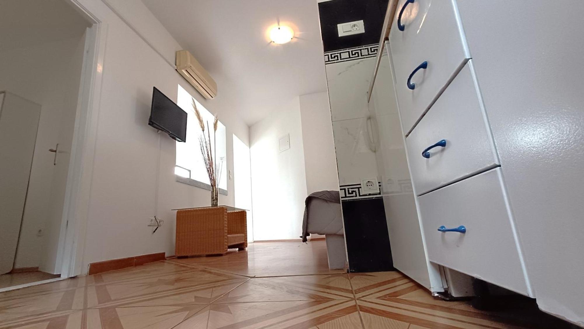 Apartments Ella Makarska Buitenkant foto