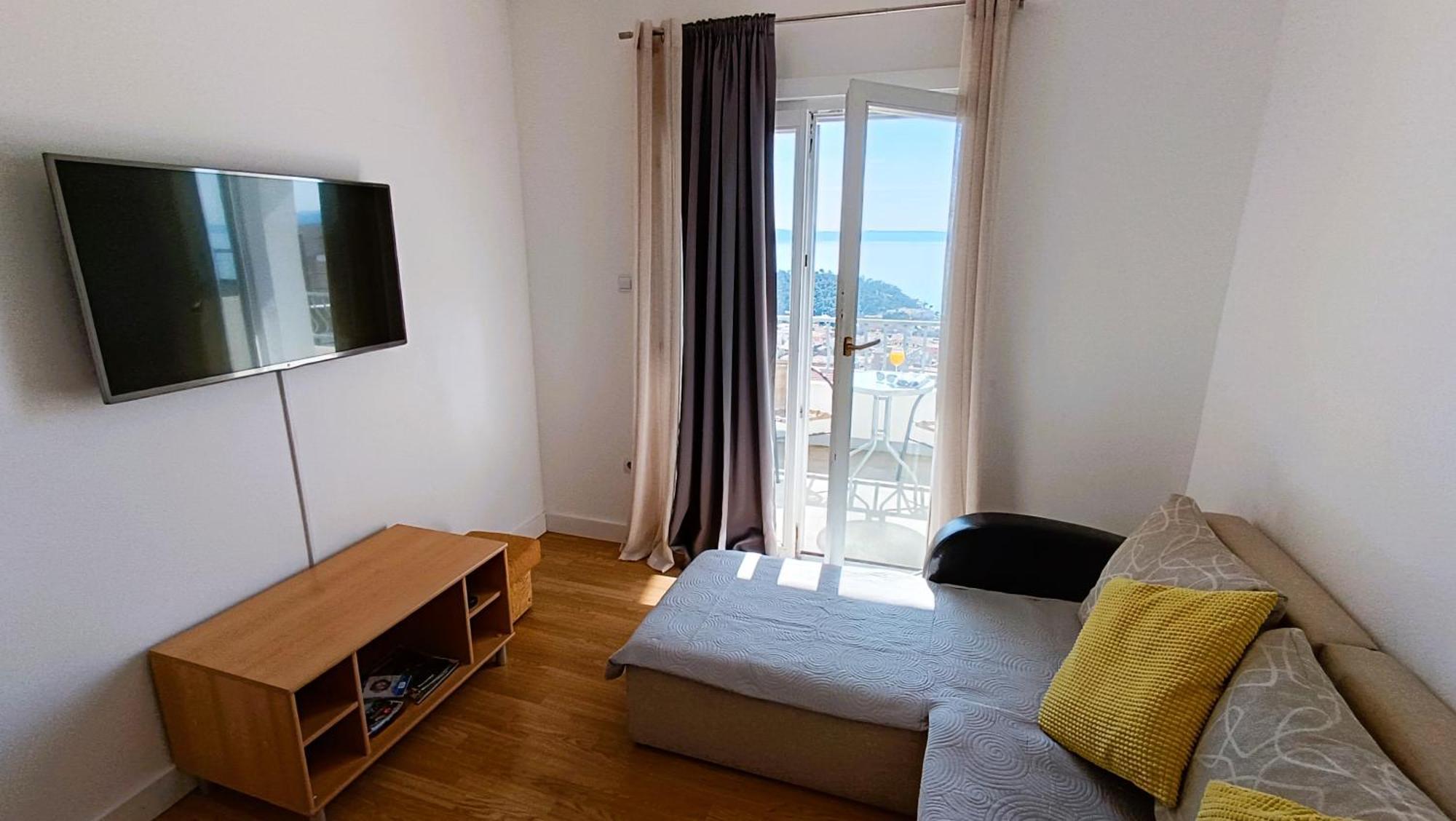 Apartments Ella Makarska Buitenkant foto